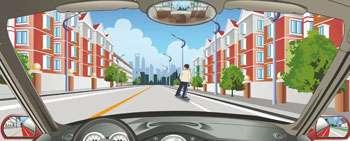 駕駛機動車看到這樣的兒童怎樣行駛？