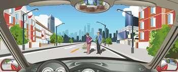 駕駛機動車遇到這樣的行人怎樣禮讓？